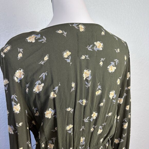 SO Side-Tie Faux-Wrap Ruffle Olive Green Floral V-Neck Long Sleeves Dress Large - Picture 3 of 7